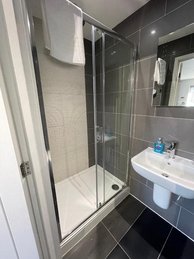 Arlan House, Central Basingstoke Hotel Zewnętrze zdjęcie