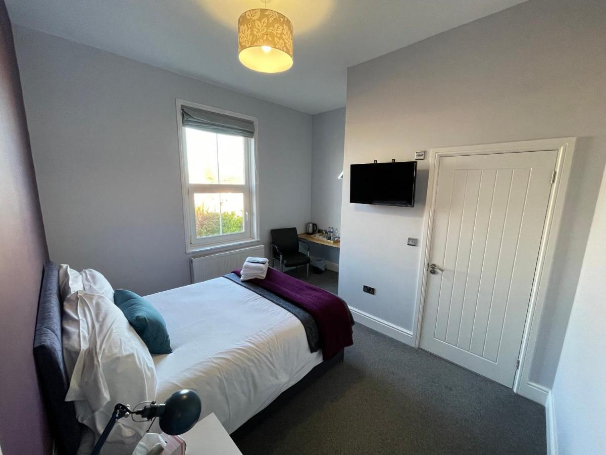 Arlan House, Central Basingstoke Hotel Zewnętrze zdjęcie