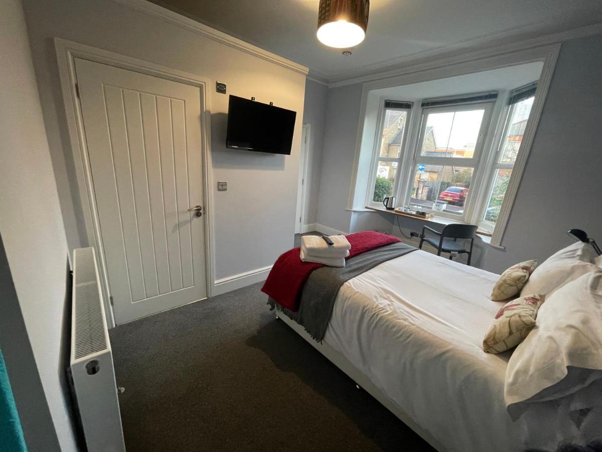 Arlan House, Central Basingstoke Hotel Zewnętrze zdjęcie